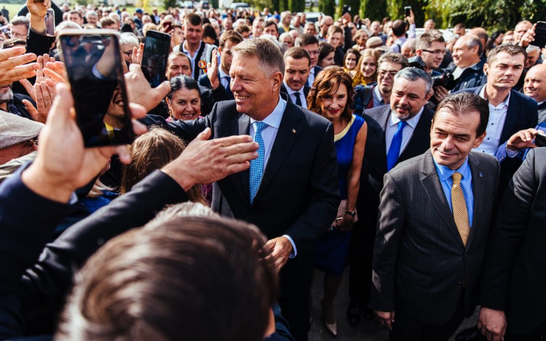 La Iași, Klaus Ioahnnis a fost întâmpinat „moldovenește”